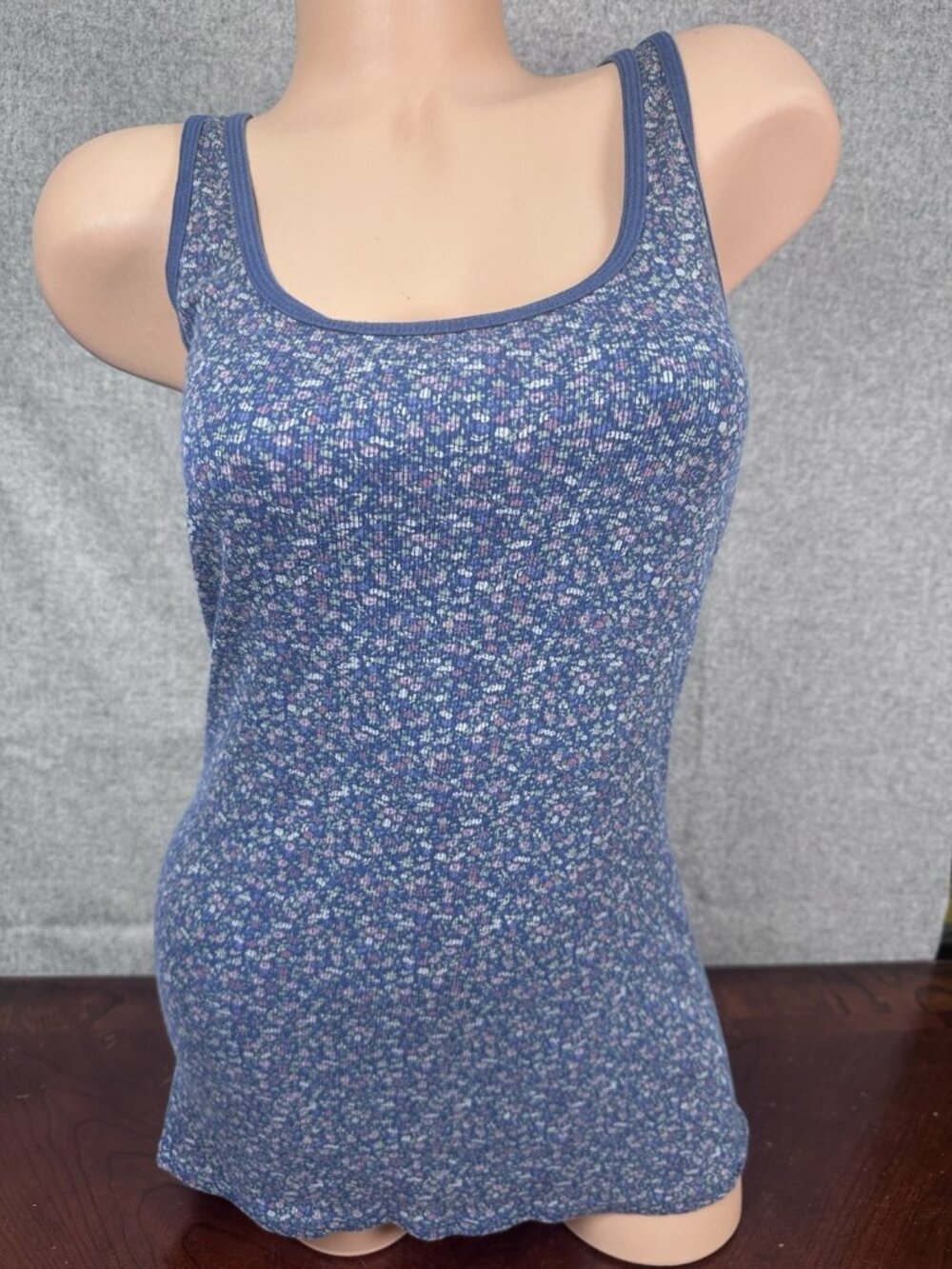 Mossimo XXL 2011 Womens Tank Top Floral Ribbed Scoop Neck Long Blue Cotton Blend